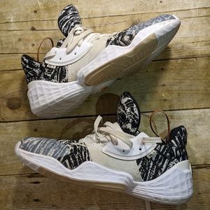 Adidas James harden vol 4